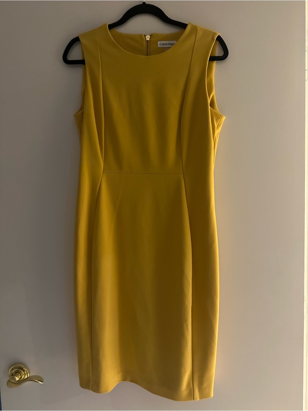 Calvin Klein Mustard  Sleeveless Sheath Dress - Classic Elegant Fit ✨